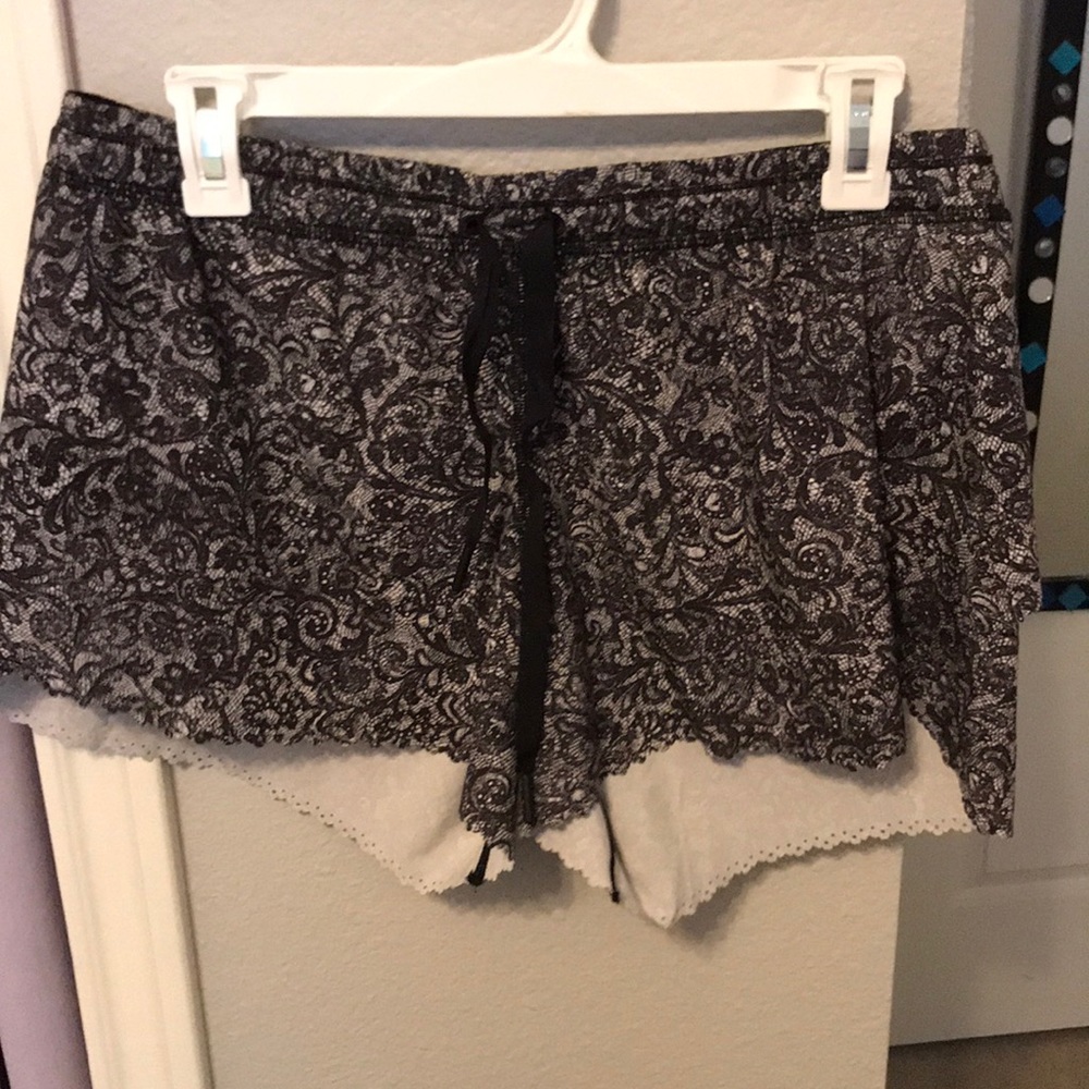 Lululemon break away shorts
